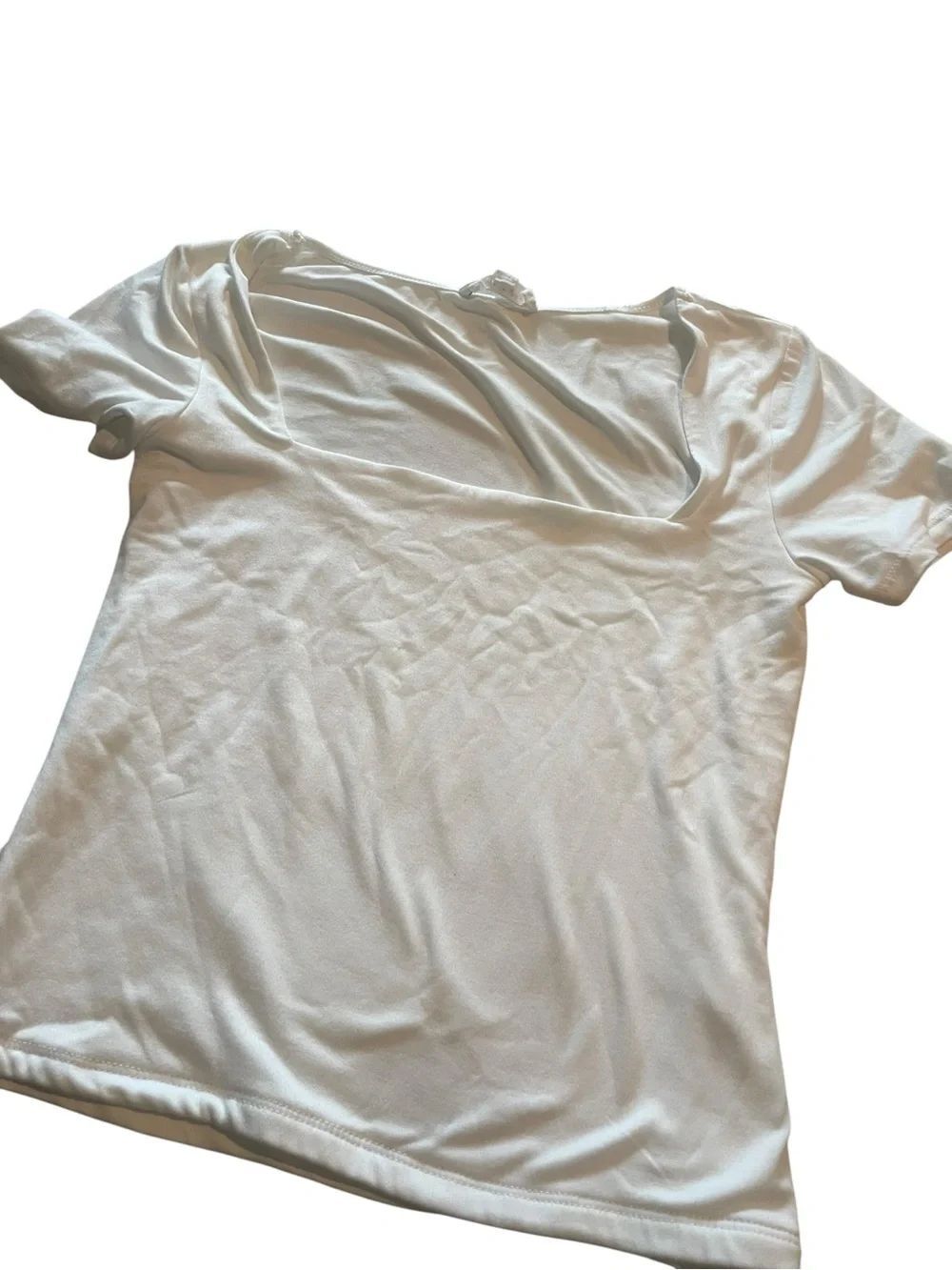 Live In the moment Women's Classic White square necked tee size XS